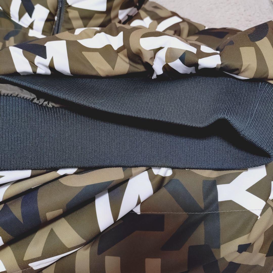 ジャックバニー 中綿ジャケット カーキ×白 英字総柄 シリコンワッペン