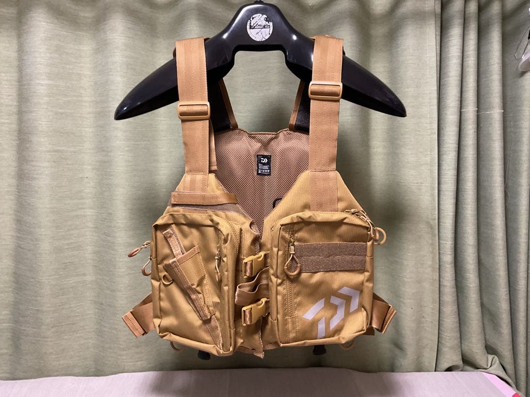 Daiwa ダイワ ライトフロートゲームベスト DF-6421 ベージュ 楽天市場】ダイワ(Daiwa) DF-6421 ライトフロートゲームベスト