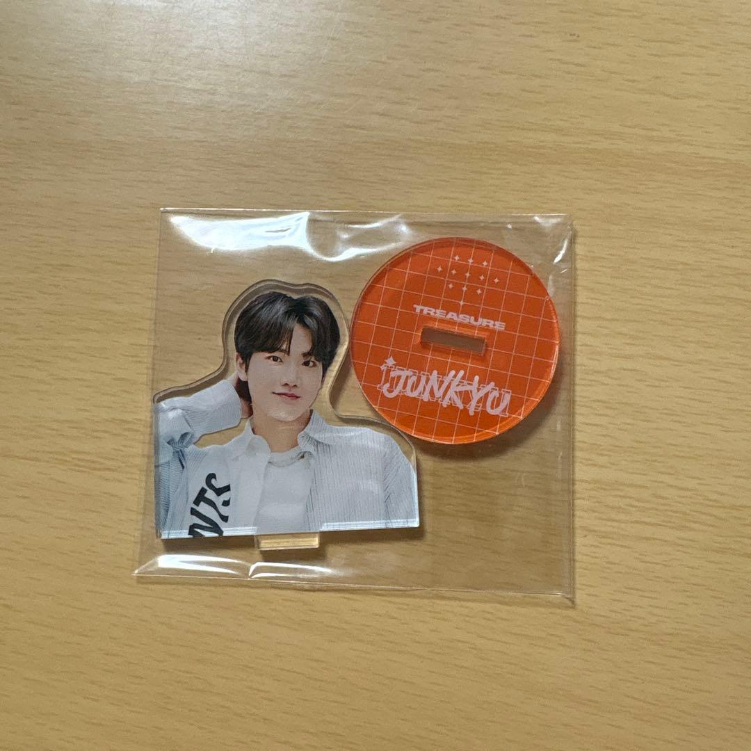 TREASURE ジュンギュ アクスタ - メルカリ