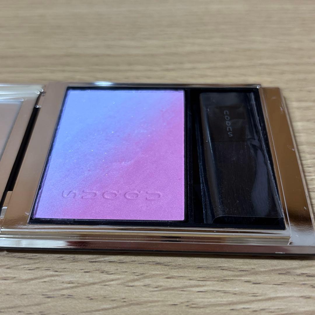 SUQQU ブラーリング カラーブラッシュ 113 冬織 限定 - メルカリ