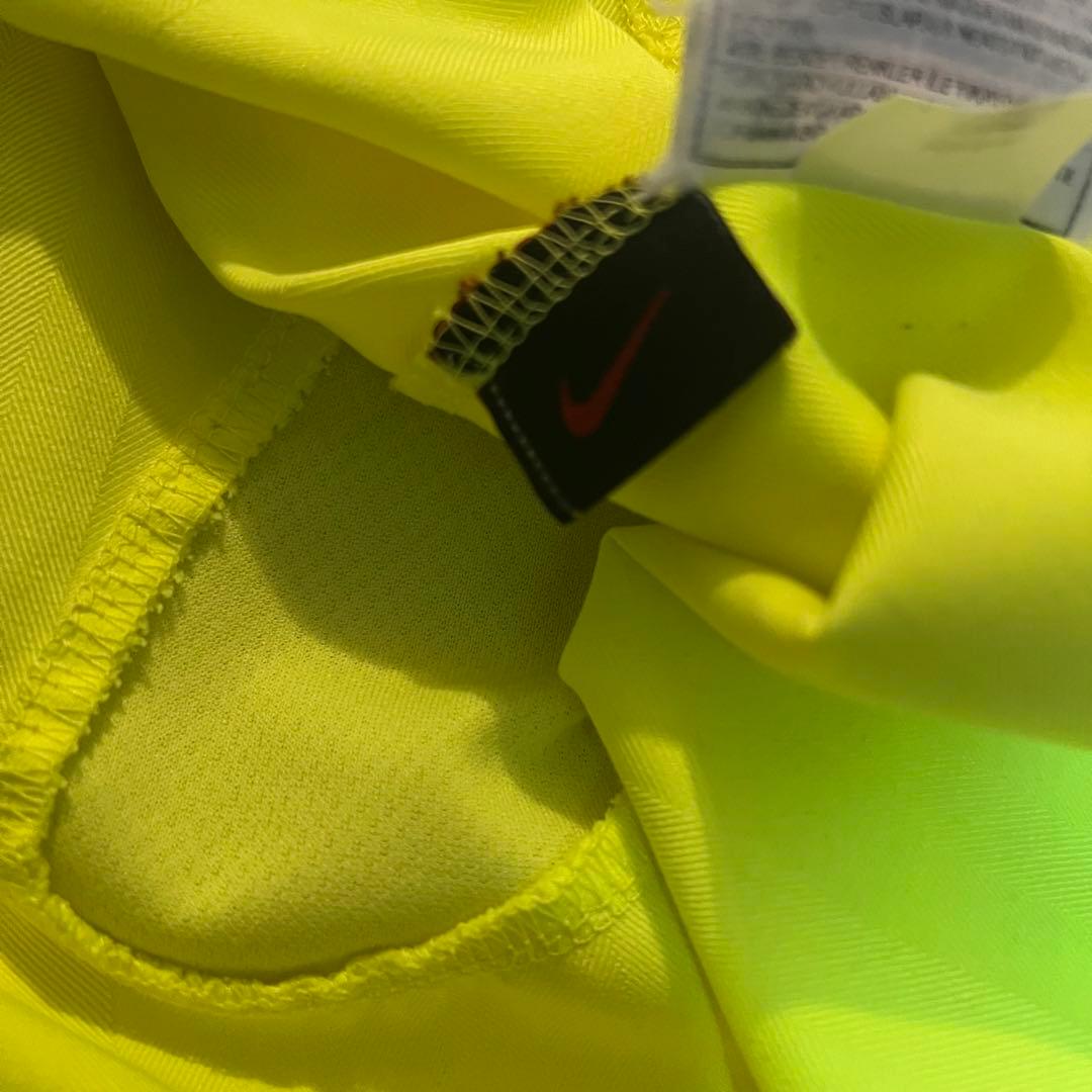 極希少品】05/06 FCバルセロナNo.30リオネル・メッシAWAY - メルカリ