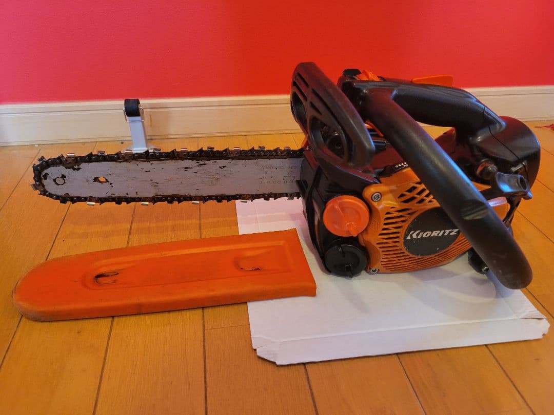 プロ用チェーンソー　共立　CS251T アグリズおすすめの共立チェンソーCS251T！