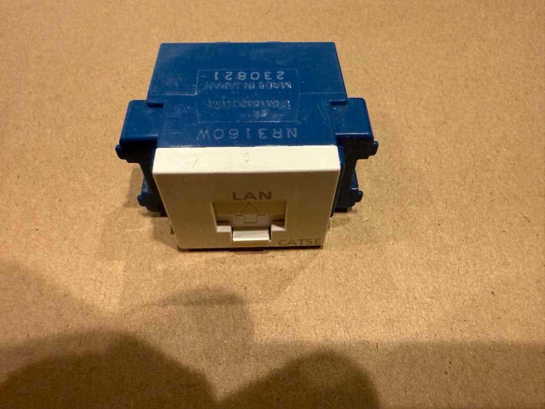 パナソニック　NR3610w 情報モジュラージャック パナソニック(Panasonic) J-J型情報モジュラジャック(CAT6)(埋込型