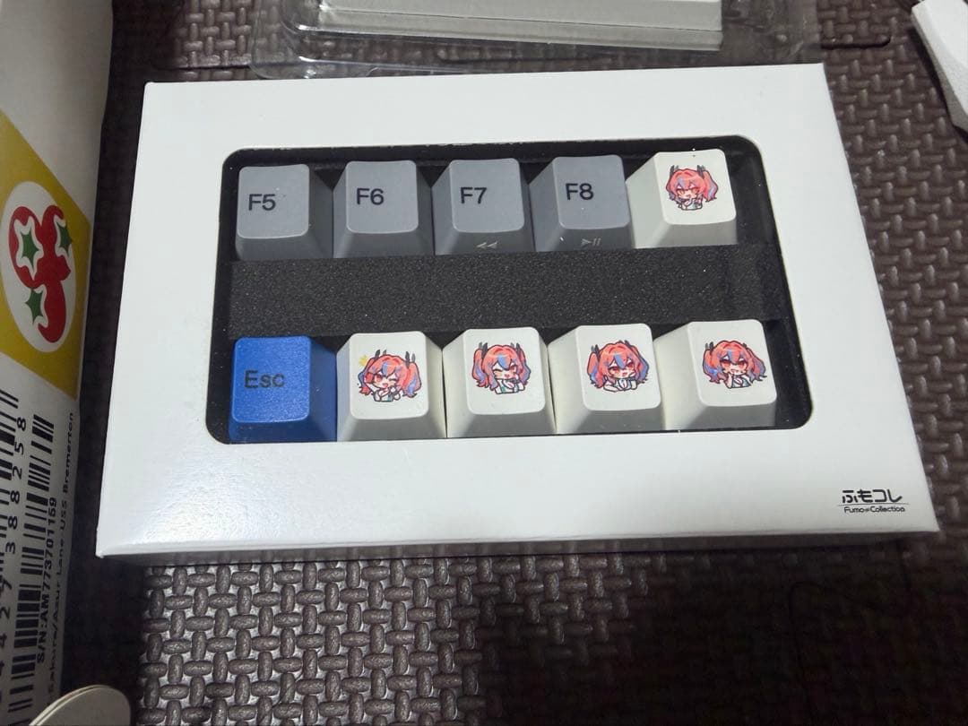 アズレン×ふもコレ ブレマートンモデル キーボード 桜軸VARMILO - メルカリ