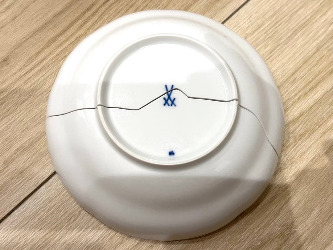 マイセン ブルーオニオンのお皿 割れあり - メルカリ