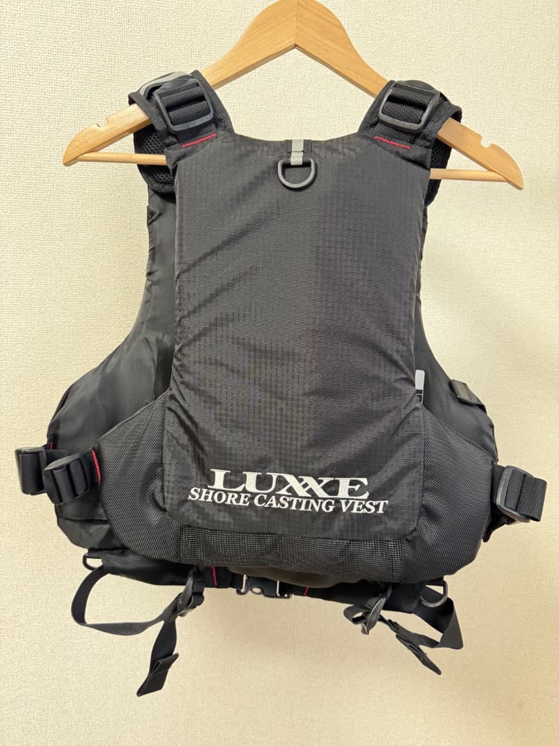 激レア 極美品 がまかつ LUXXE ラグゼ ショアキャスティングベスト