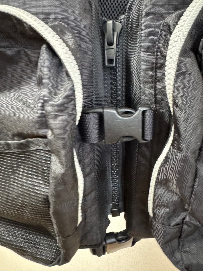 激レア 極美品 がまかつ LUXXE ラグゼ ショアキャスティングベスト