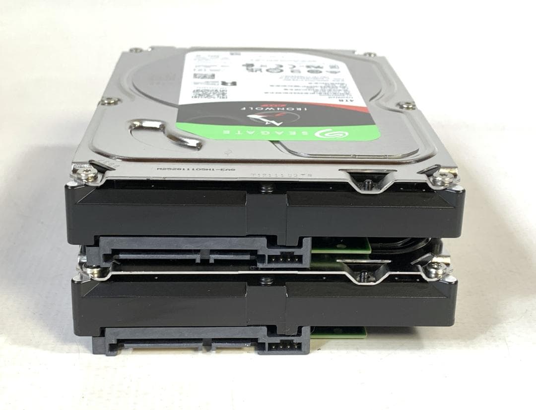 シーゲイト 4.0TB IRON WOLF NAS ST4000VN008 2台