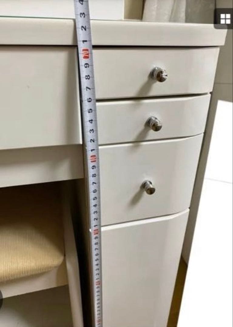 ニトリ鏡面白仕上げ 大収納型LEDライト付き ドレッサー《椅子付き》 鏡台