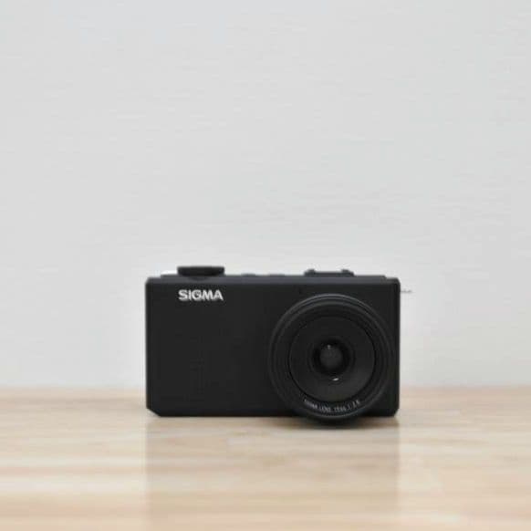 SIGMA dp1 Merrill 美品｜Foveon X3 名機｜バッテリー4 - メルカリ