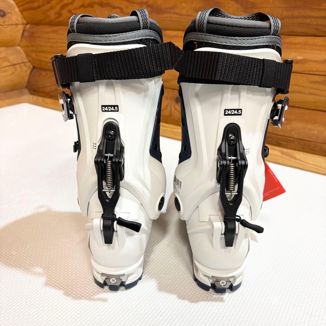 未使用】ATOMIC アトミック BACKLAND PRO W スキーブーツ - メルカリ