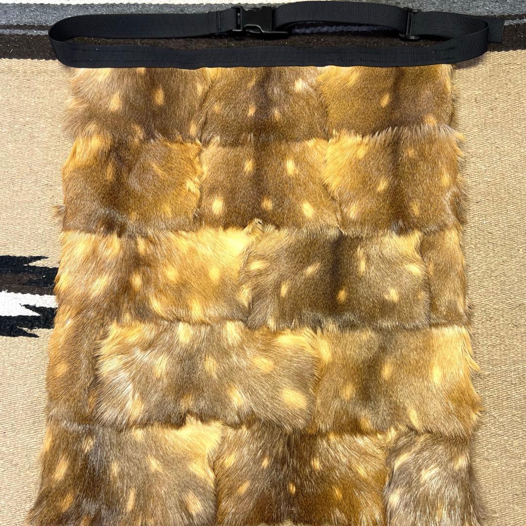 【裏地付】　ホエジカ尻あて　腰皮　鹿毛皮敷物　　スキー　登山　山菜　釣り　マタギ 楽天市場】北海道産【エゾシカ尻あて】鹿毛皮 毛付き鹿皮【送料無料