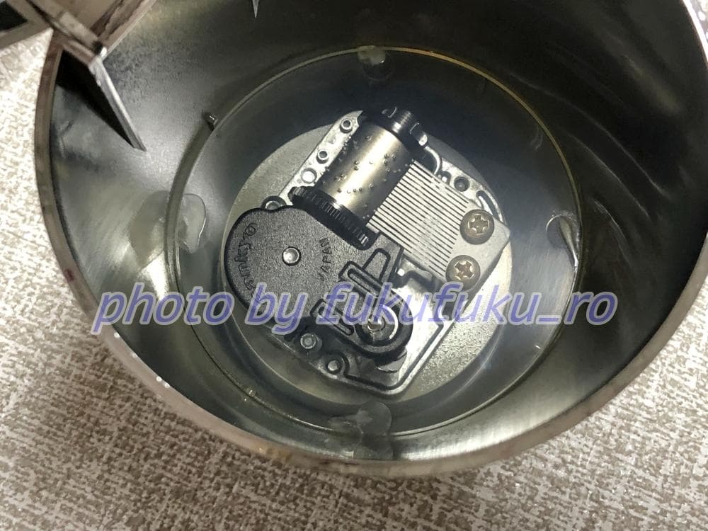 非売品 カップヌードル型 オルゴール 宇多田ヒカル First Love 日清