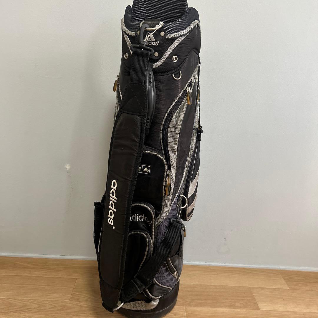 adidas キャディバッグ ブラック/シルバー - メルカリ