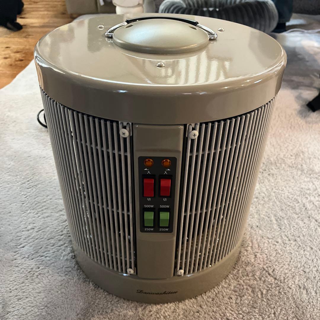 RCS DAN1000-R16 電気ヒーター 1000W 2019年製 Amazon | アールシーエス(RCS) 暖話室1000型 ベージュ DAN1000-R16