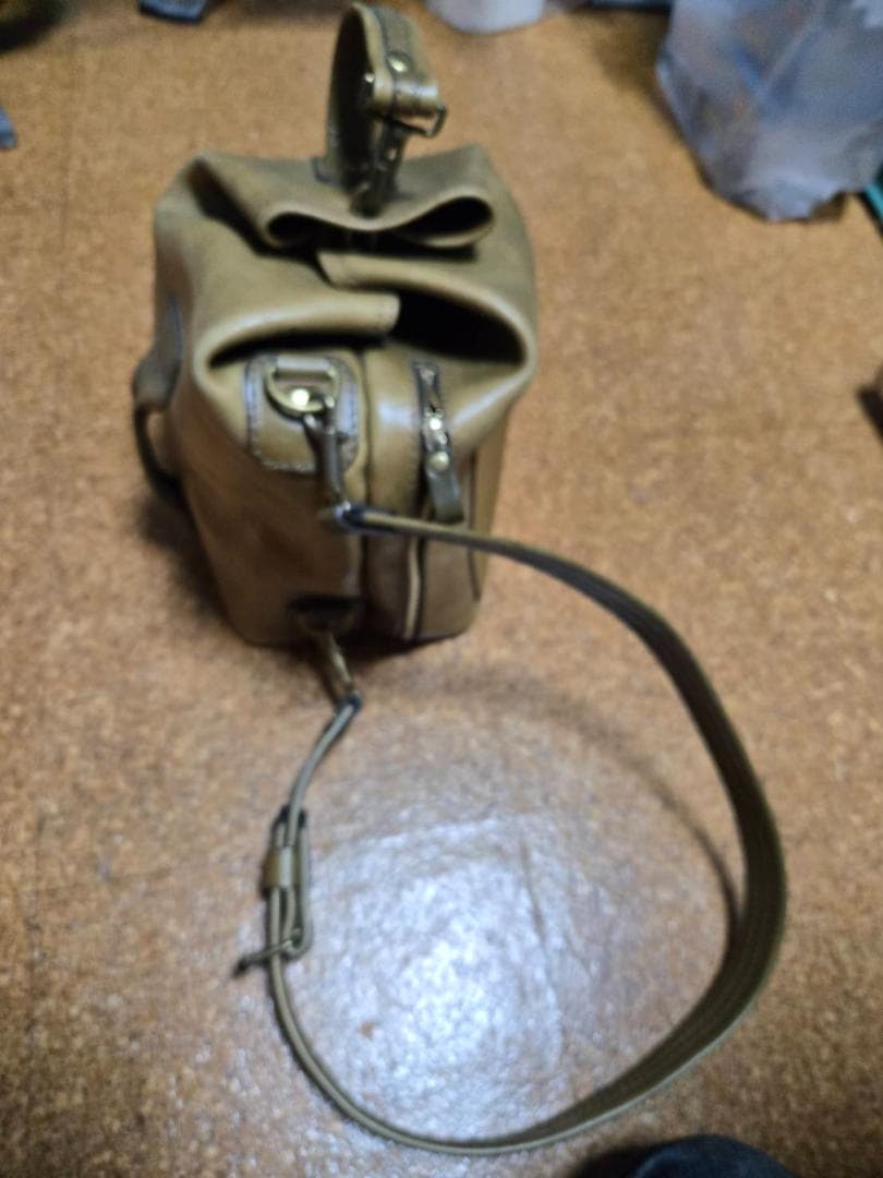 アレックスモールトン　HERZ ヘルツ製　バック　中古