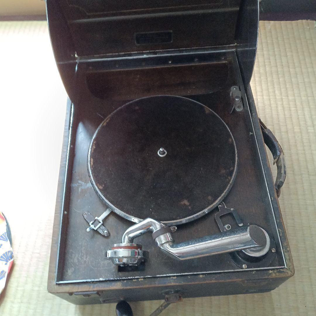 大分古いコロンビアの蓄音機です。 - saleenatravels.com