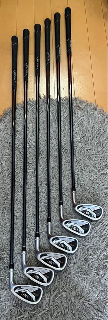 ウィルソンスタッフ FG TOUR F5アイアン6本セット 5-P - メルカリ