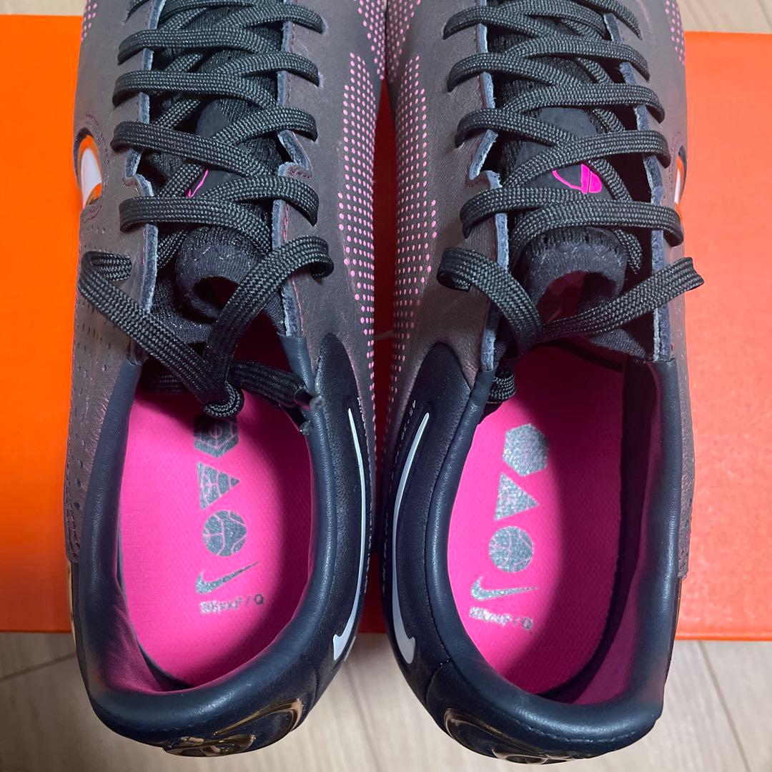 シューズ NIKE TIEMPO LEGEND 9 PRO HG \"Qatar\"