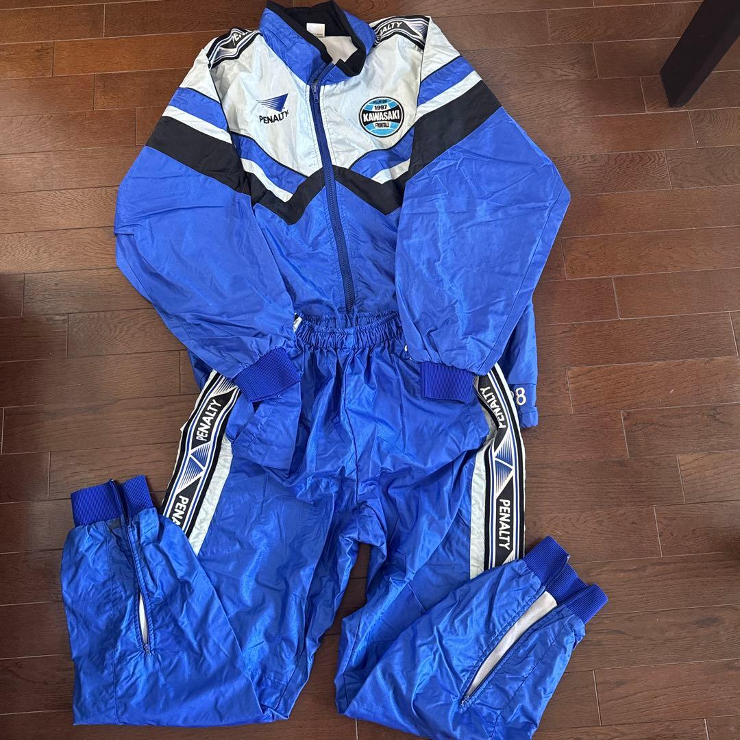 Penalty ジャケットとパンツセット 青　川崎フロンターレ トレーニングウーブンジャケット | 川崎フロンターレオフィシャルWEB