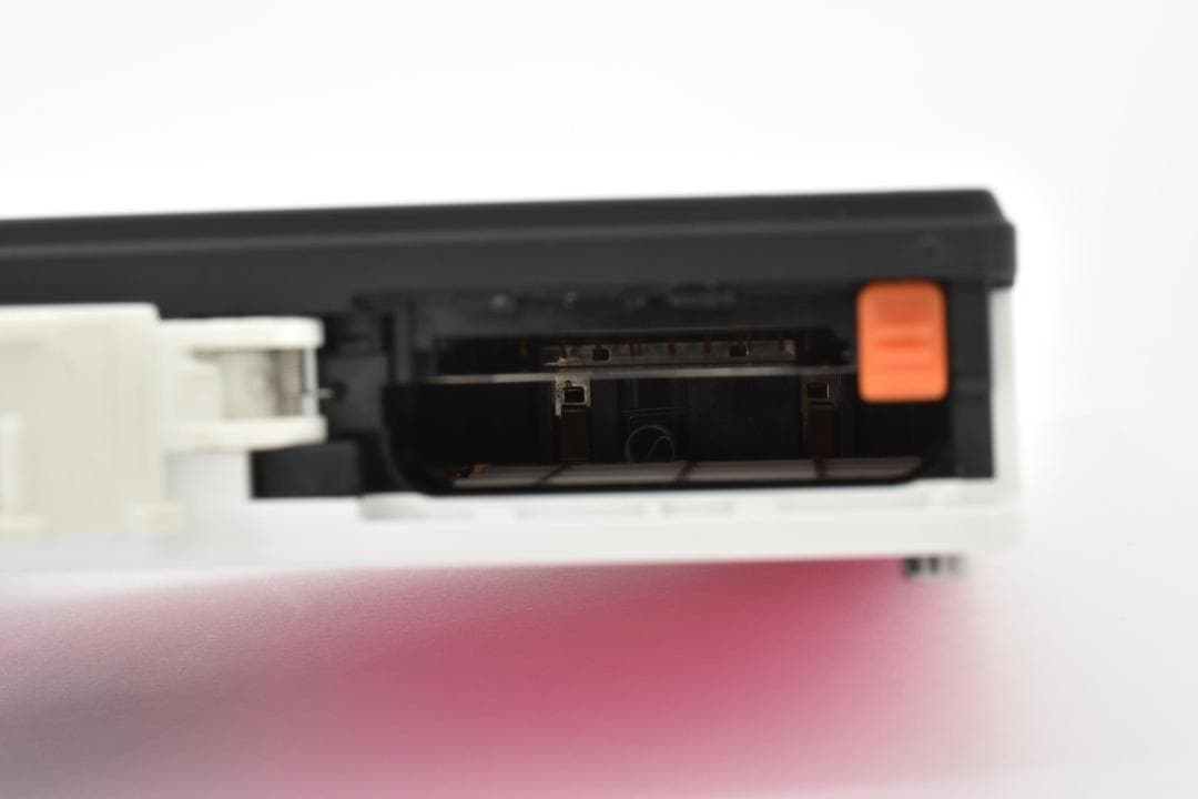 ペンタックス　PENTAX Optio RS1000 ホワイト 《元箱付属》