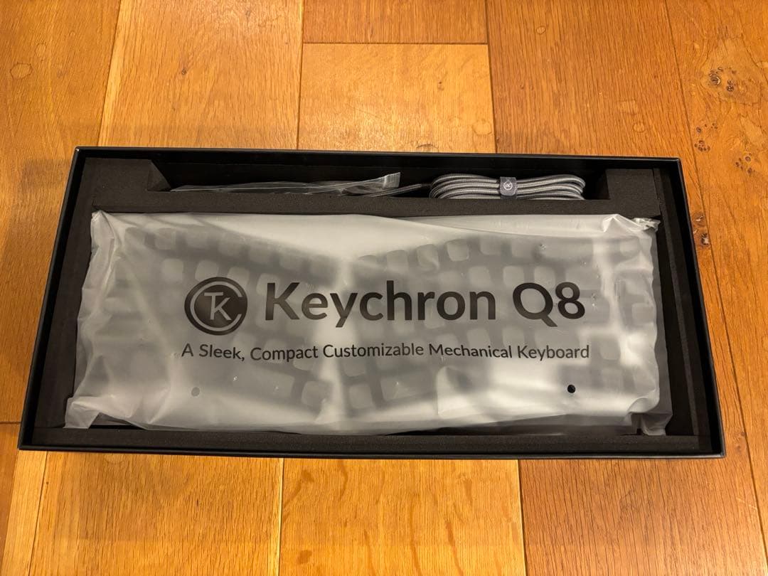 美品 Keychron Q8 Silver Gray アリス配列 有線接続のみ - メルカリ
