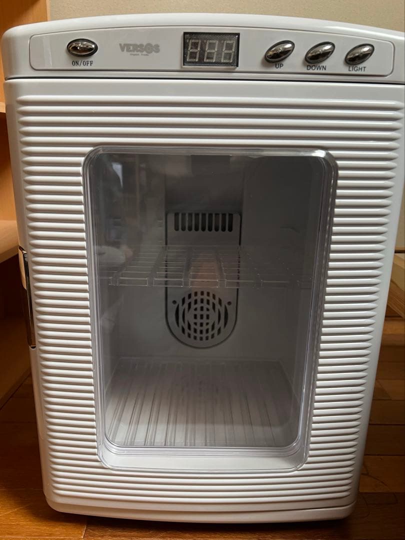 ベルソス 25L冷温庫 VS-404 ポータブル AC DC 対応 ユアサプライムス.com｜ベルソス 25L冷温庫 VS-404 ホワイト(WH
