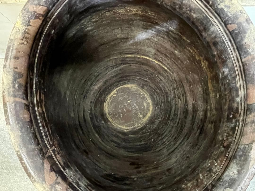 古い唐津焼の甕79cm 大甕 瓶 水鉢 古民具 壺 - メルカリ