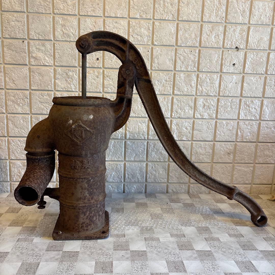 井戸ポンプ　手押しポンプ　レトロ　アンティーク　 ガーデニング ガーデニング レトロ 井戸ポンプ 手動式 木製ハンドル 希少 手押し