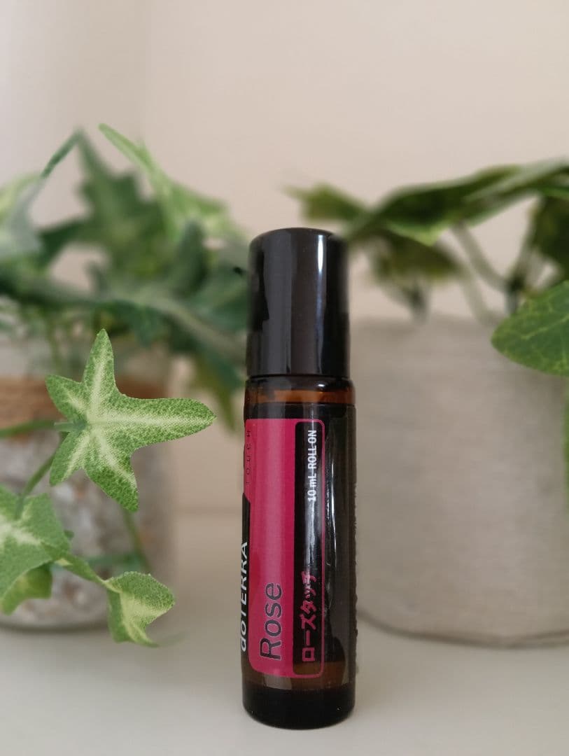 doTERRA ローズ エッセンシャルオイル - メルカリ
