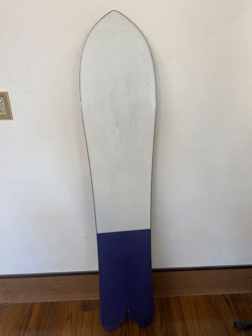 し*ー様 パウダーを始めたい方にお勧め！！V9 POWDER BOARD スノー