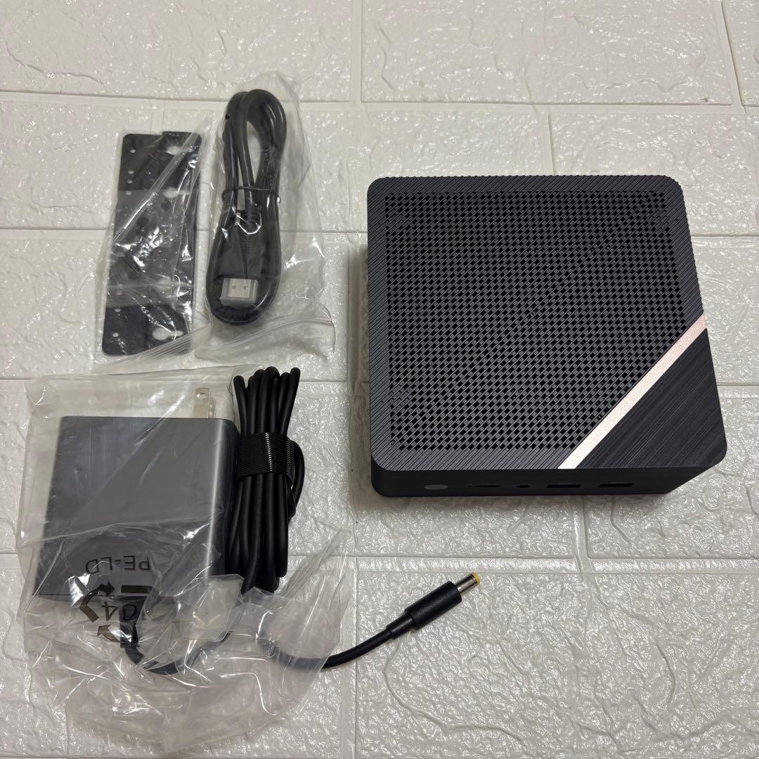 ミニPC AMD Ryzen 7 8845HS 8コア16スレッド 5.1GHz