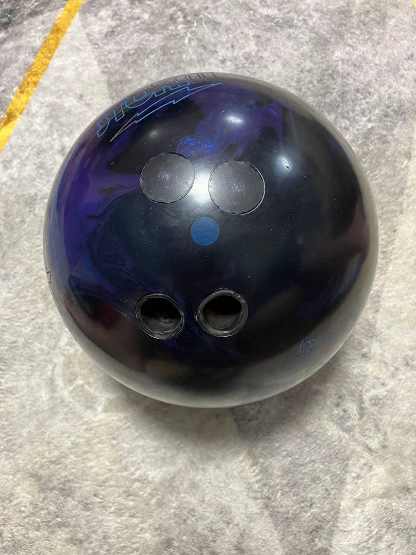 インフィニットフィジックス 15ポンド ストーム ボウリングボール