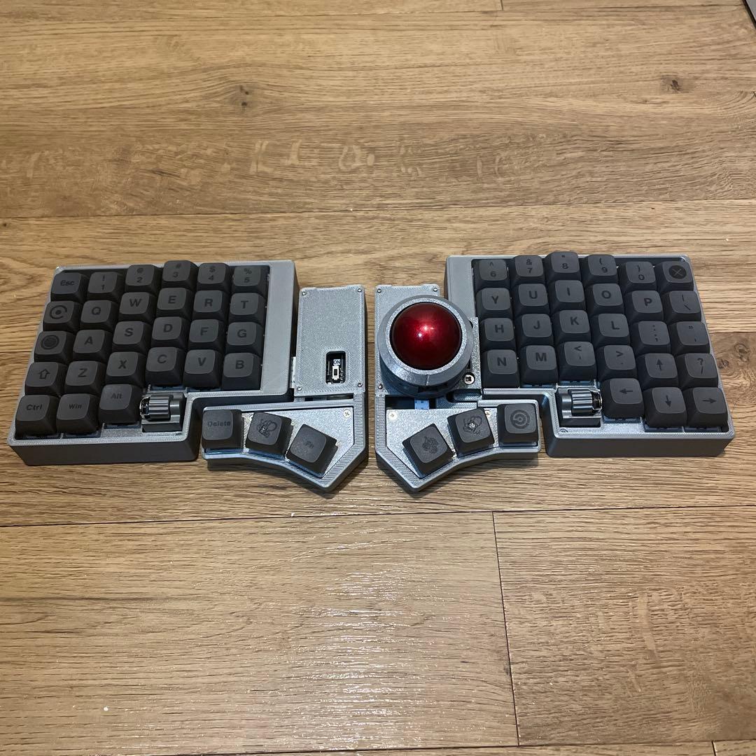 CCK-BALL 角度調整可能 分割トラックボール キーボード ZMK/QMK - メルカリ