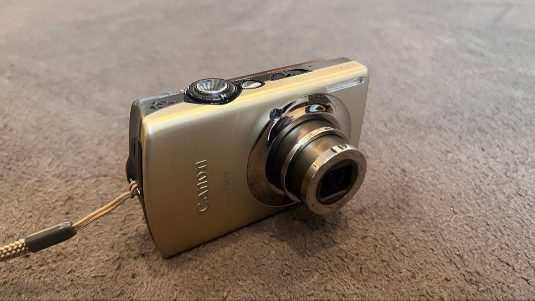 IXY DIGITAL 920 IS Canon デジカメ Amazon | Canon デジタルカメラ IXY DIGITAL (イクシ) 920 IS シルバー