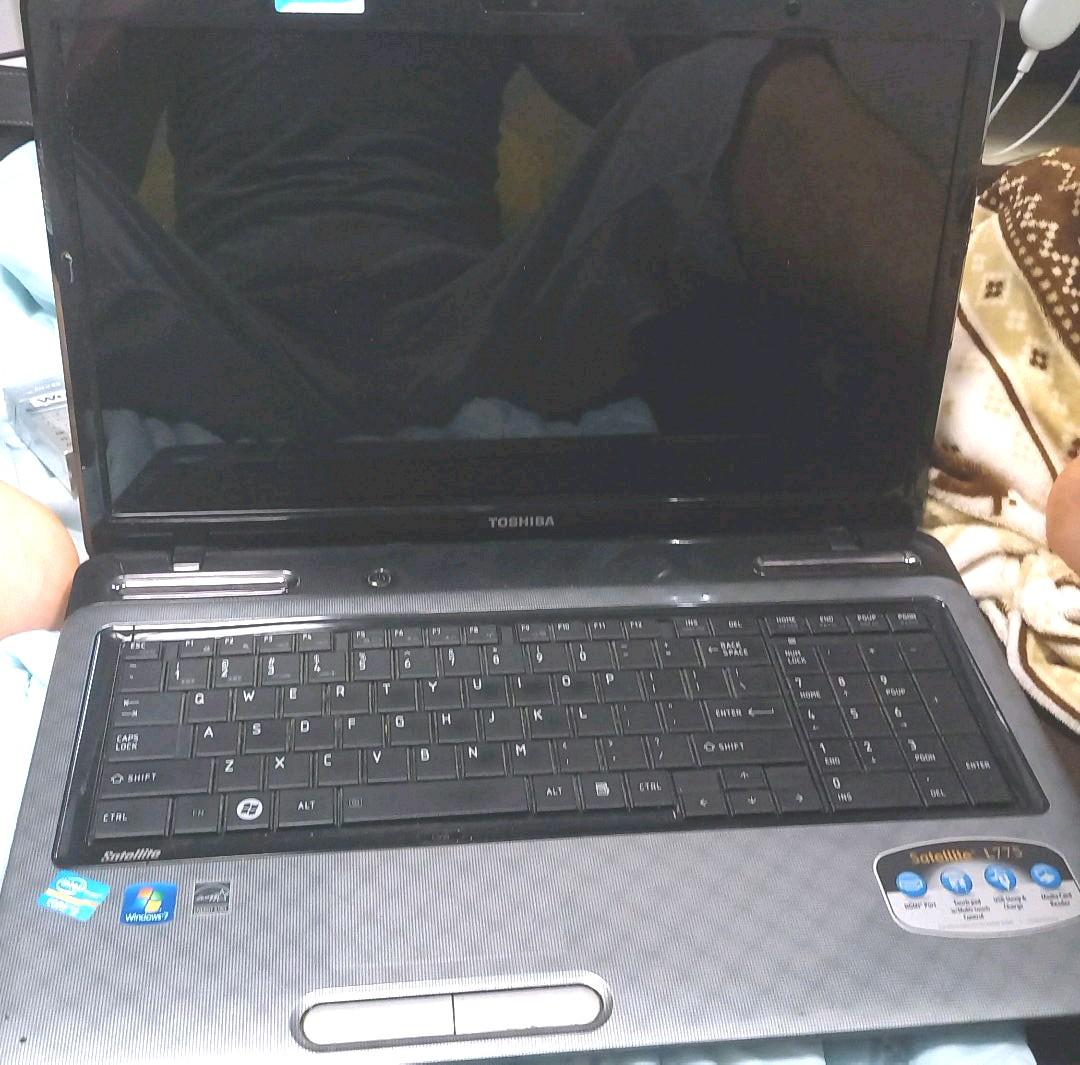 東芝satellite L775-S7111(米国版) - メルカリ