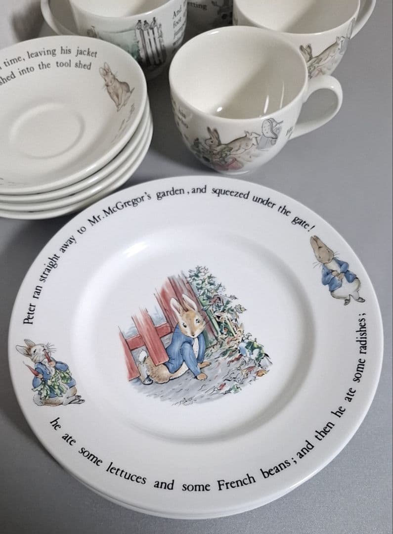 ピーターラビット 皿 Wedgwood製 旧刻印 12点 - メルカリ