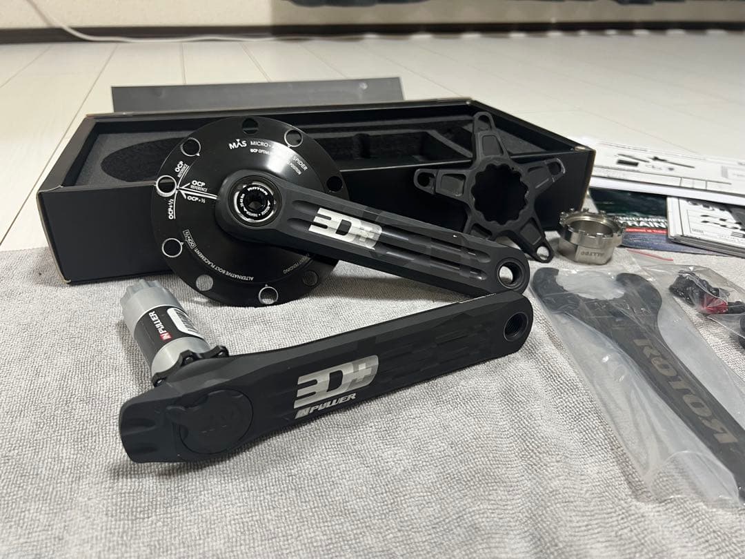 ROTOR IN POWER 3D+ 165mm パワーメーター クランク ROTOR 3D+ POWER CRANK パワークランクが入荷いたしました！ (2013-10-26)