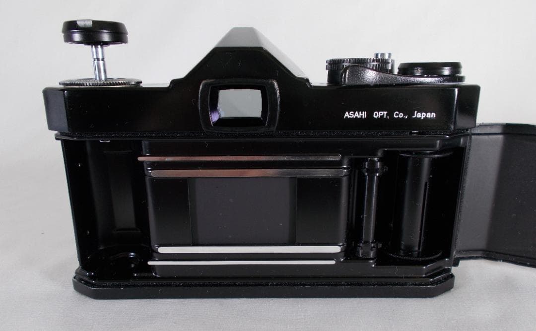 フィルムカメラ 整備済 完動品 Pentax SP + f/1.8 P217 - メルカリ