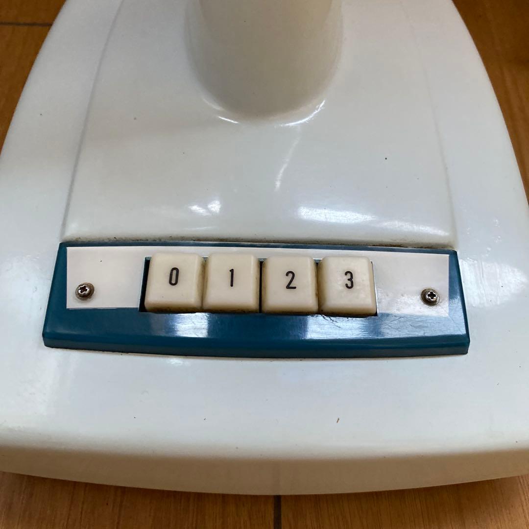 川崎電機 扇風機 希少モデル 可動します 昭和レトロ - メルカリ