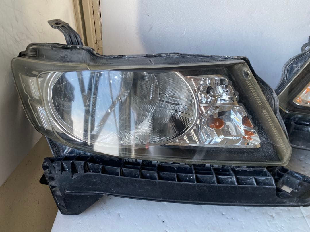 ホンダ フリード / フリードスパイク GB3 / GB4純正HIDヘッドライト