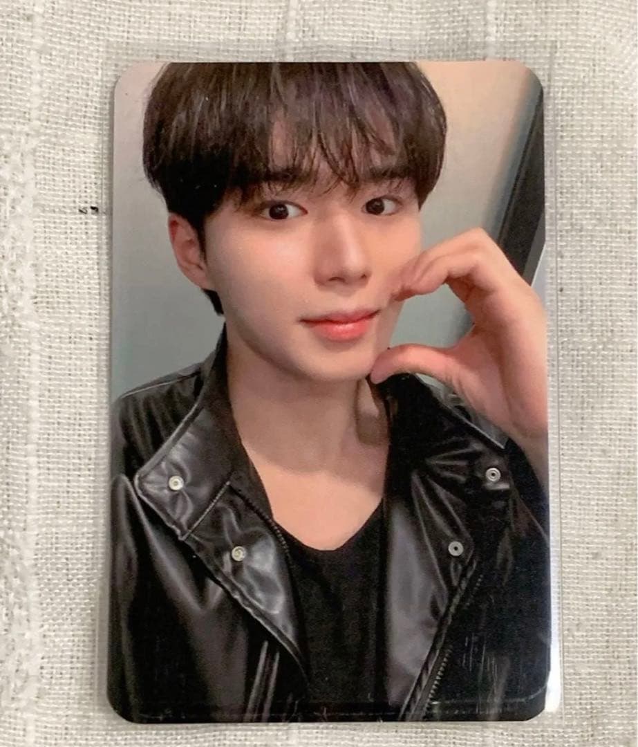 非売品レア カード】 秘密の間柄 韓国 WATCHA トレカ ジュンソ ダオン