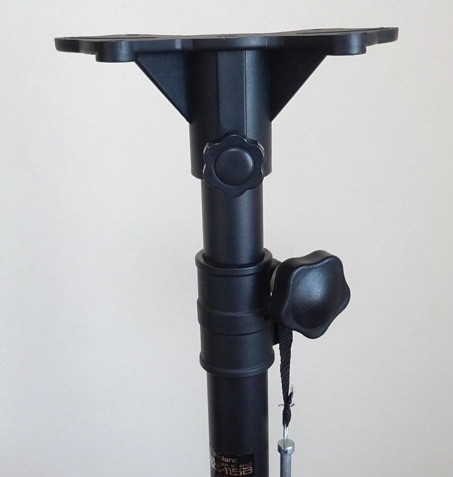 ローランド Roland スピーカースタンド SS－115B - メルカリ