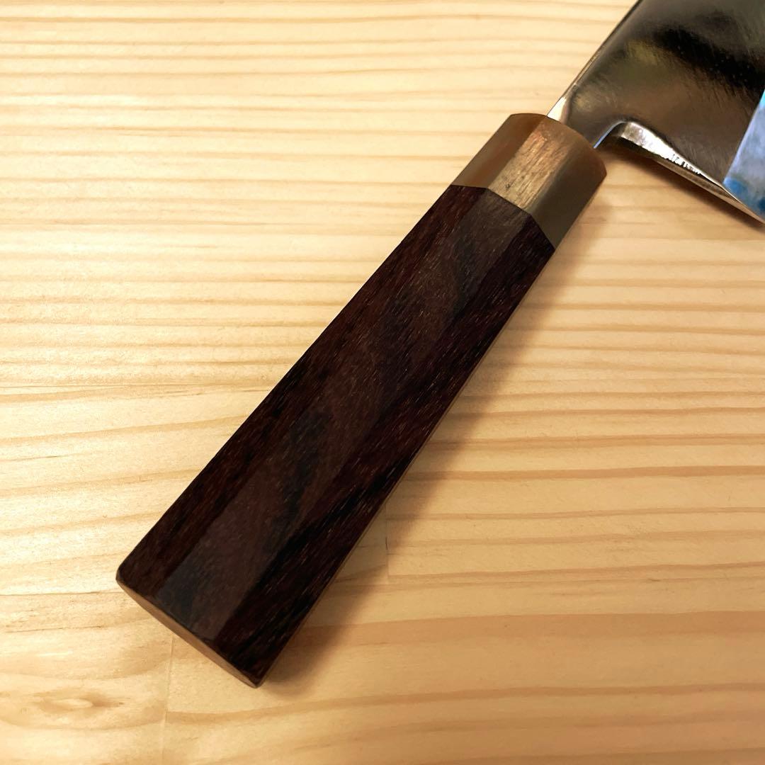 出刃包丁 7寸 21cm 紫檀柄 研ぎ済み 白鋼 鏡面に近い光沢 - メルカリ