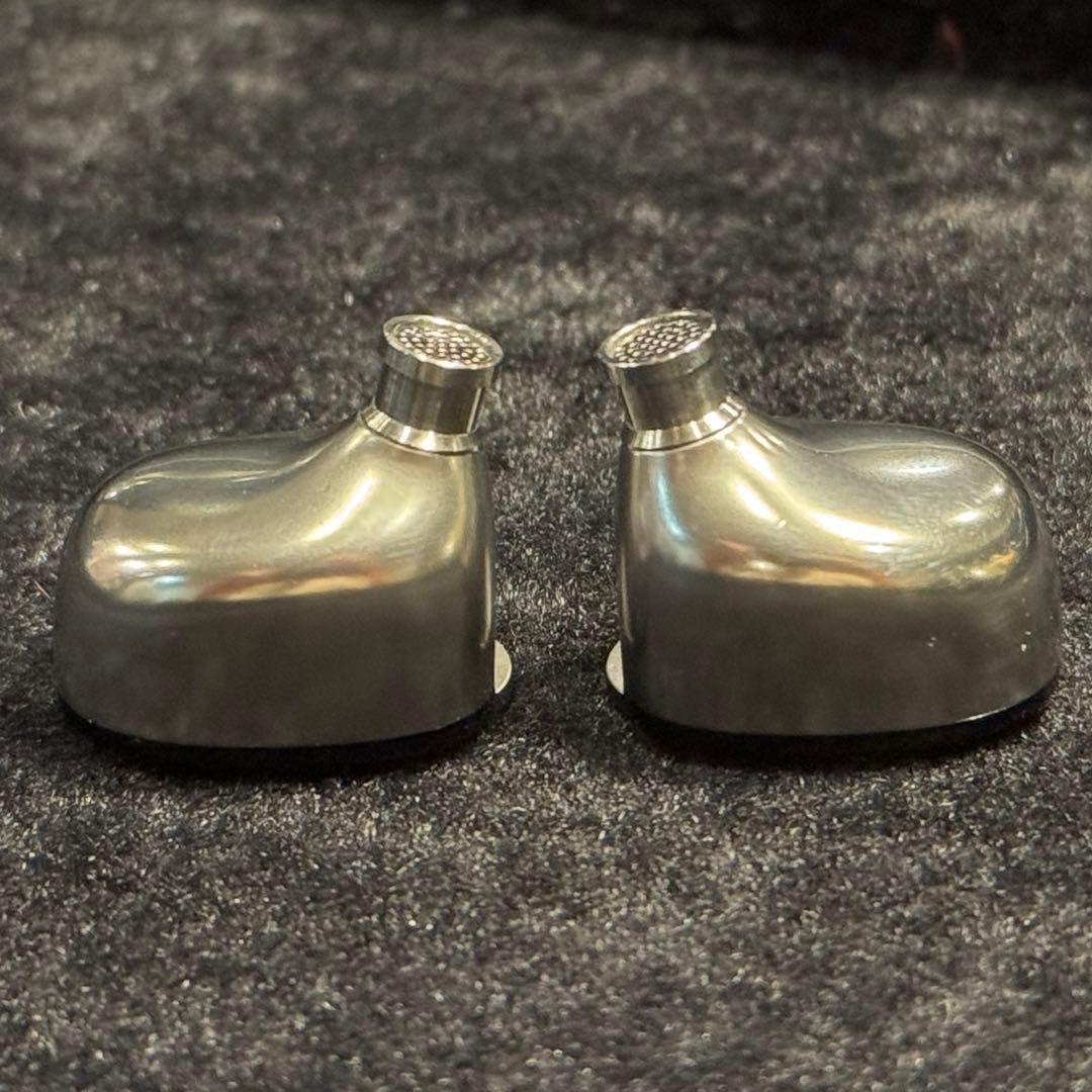 Melodic Artification eclipse イヤホン - メルカリ