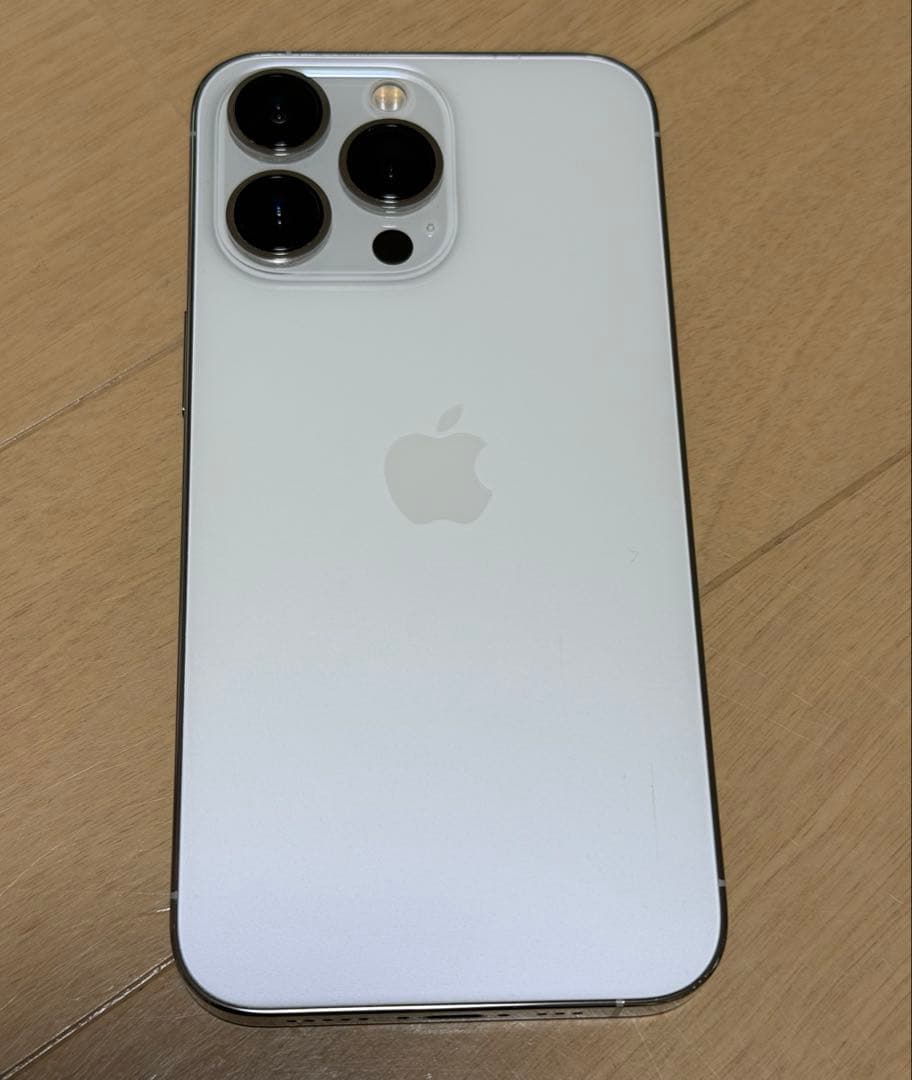 美品】Apple iPhone 13 Pro シルバー 本体 256GB - メルカリ