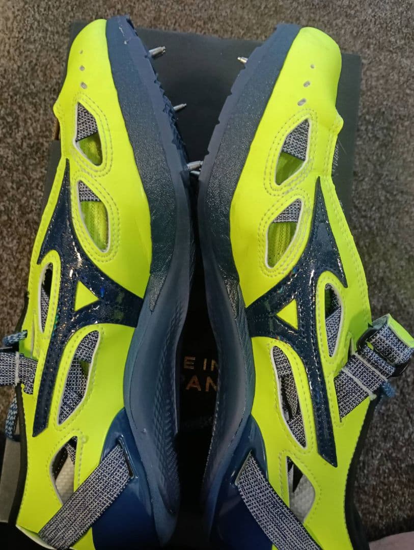 Mizuno Chrono Ink Neo 25.5cm ネオンイエロー