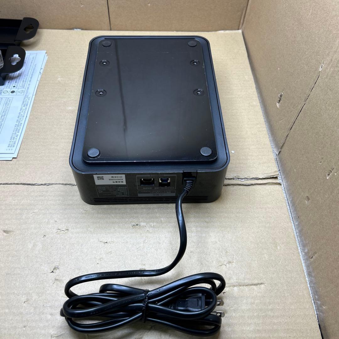 東芝　USBハードディスク　2.5TB THD-250D2