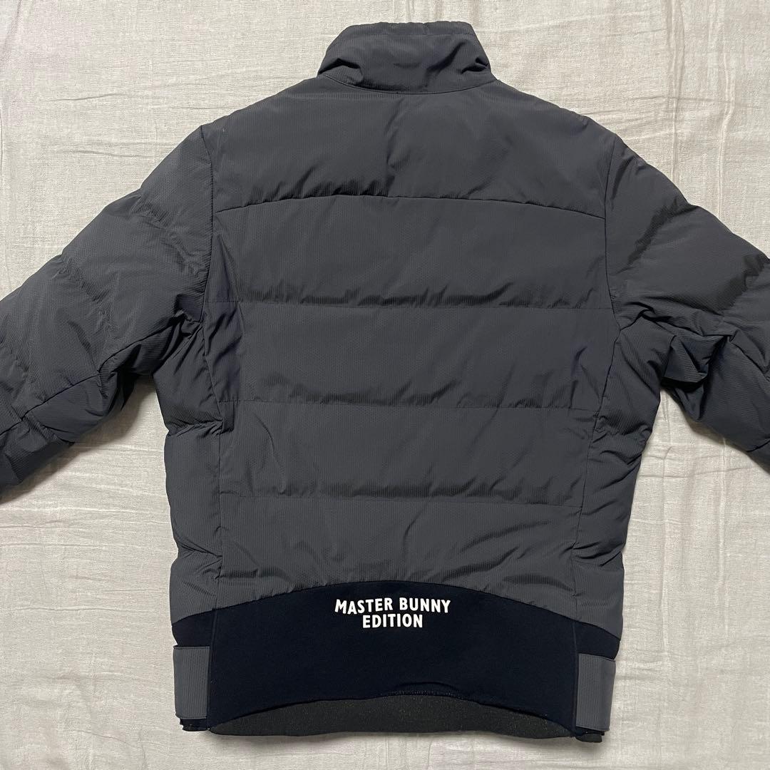 ○マスターバニーエディション○ダウンジャケット 4 ブラック系 ゴルフ