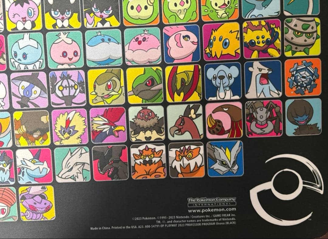 ポケモン プレイマット プロフェッサー イッシュ - メルカリ